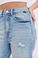 Load image into Gallery viewer, Kerra High Rise Dad Jean