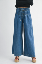 Load image into Gallery viewer, Rowan High-rise Wide Pleated Yoke Leg Denim