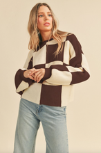 Load image into Gallery viewer, Lizzie Oversized Checkered Sweater
