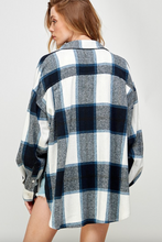 Load image into Gallery viewer, London Oversized Flannel
