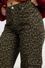 Load image into Gallery viewer, Cheetah Cargo Pants
