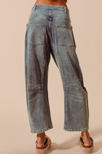 Load image into Gallery viewer, Elsie Barrel Jeans
