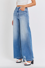 Load image into Gallery viewer, Jill High Rise Jeans Wide Leg Jeans
