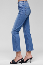 Load image into Gallery viewer, Raven Crop Straight Jeans
