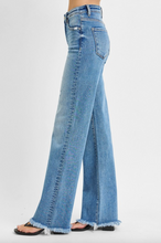 Load image into Gallery viewer, Juliette High Rise Straight Jeans
