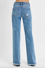 Load image into Gallery viewer, Juliette High Rise Straight Jeans
