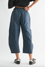 Load image into Gallery viewer, Mesa Barrel Pants
