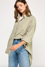 Load image into Gallery viewer, Scottie Boyfriend Button Down

