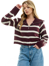 Load image into Gallery viewer, Juna Cropped Zip-Up Sweater

