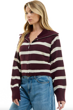 Load image into Gallery viewer, Juna Cropped Zip-Up Sweater
