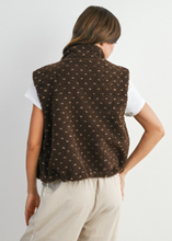 Load image into Gallery viewer, Fynlee Vest
