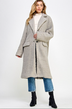 Load image into Gallery viewer, Harland Teddy Coat

