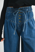 Load image into Gallery viewer, Rowan High-rise Wide Pleated Yoke Leg Denim
