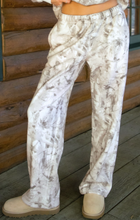 Load image into Gallery viewer, Tilly Light Camo Straight Lounge Pants
