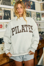 Load image into Gallery viewer, Pilates &amp; Yoga Reversible Mockneck
