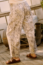 Load image into Gallery viewer, Camo Pant Elastic Waist Band
