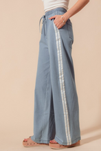Load image into Gallery viewer, Mid Rise Casual Drawstring Pant
