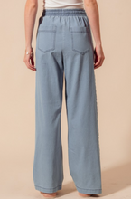 Load image into Gallery viewer, Mid Rise Casual Drawstring Pant

