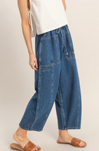 Load image into Gallery viewer, Lexie Relaxed Barrel Pant
