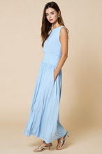 Load image into Gallery viewer, Daisy Maxi Dress
