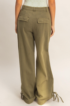 Load image into Gallery viewer, Daisy High Rise Cargo Pants
