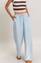Load image into Gallery viewer, Allie Linen Elastic Pant
