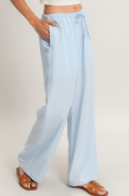 Load image into Gallery viewer, Allie Linen Elastic Pant
