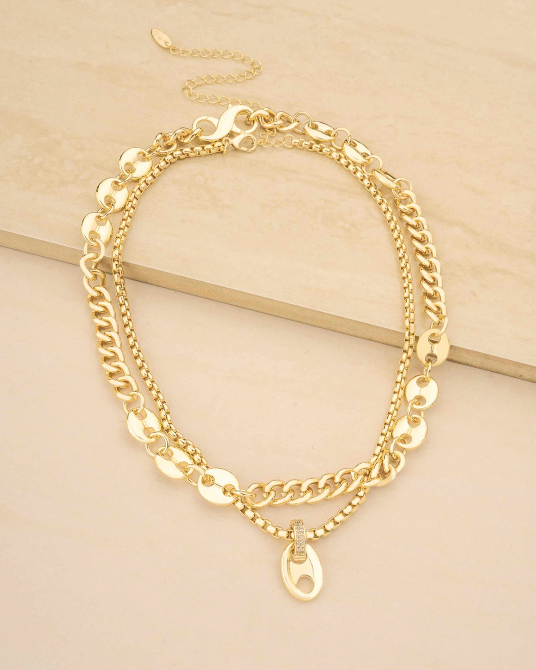 Modern Golden Girl Necklace Set in Gold